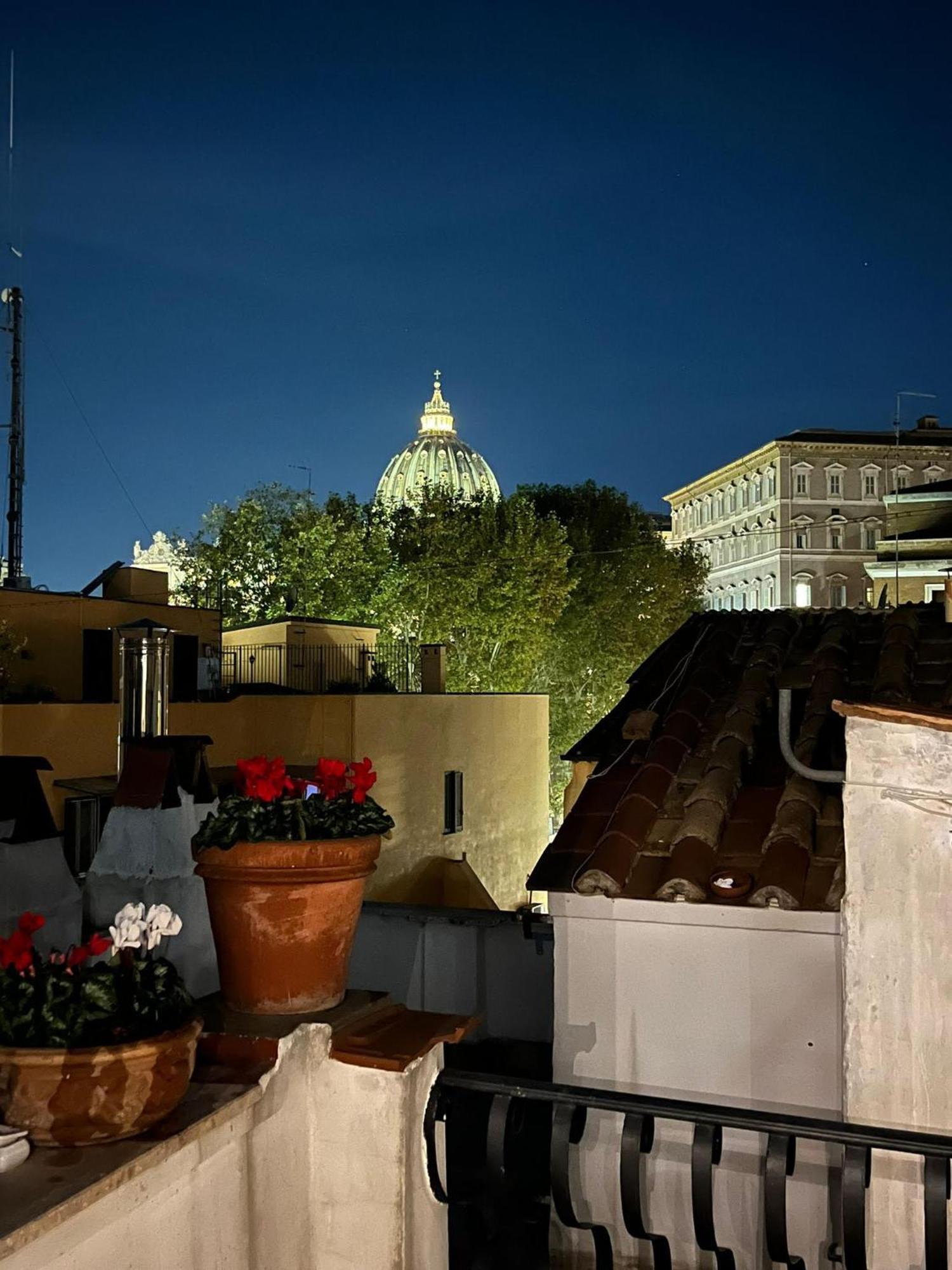 Appartamento Borgo Pio Experience Roma Esterno foto